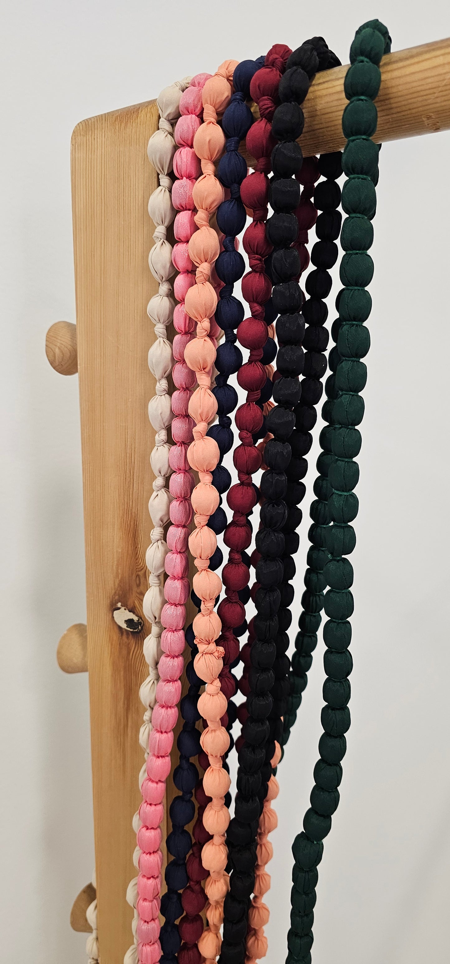 COLLAR