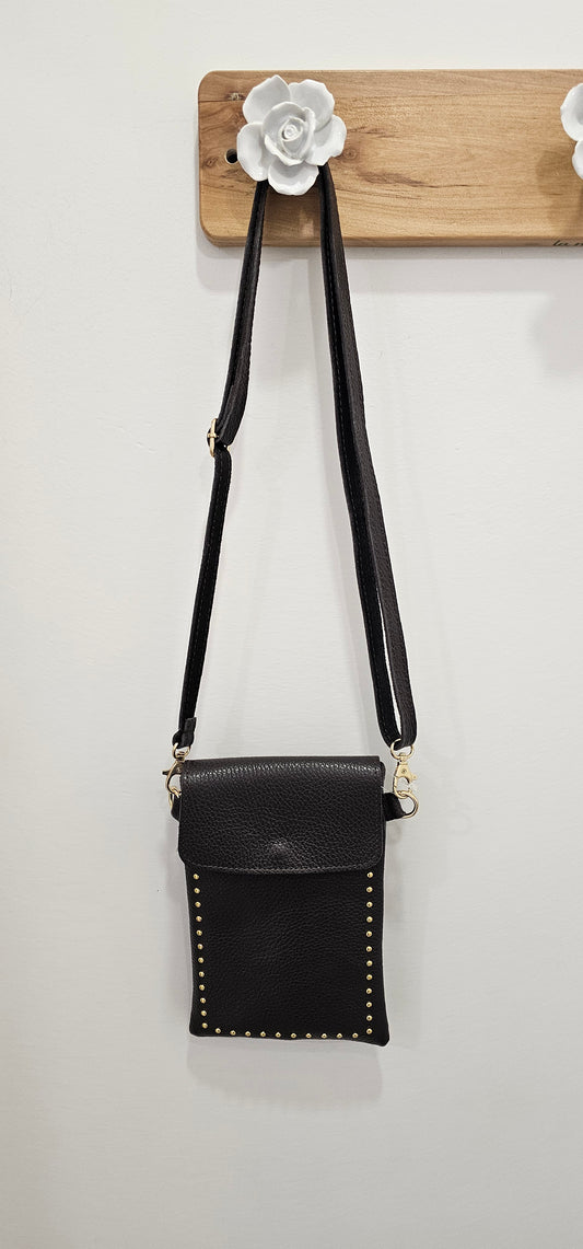 BOLSO TACHUELAS CHOCOLATE