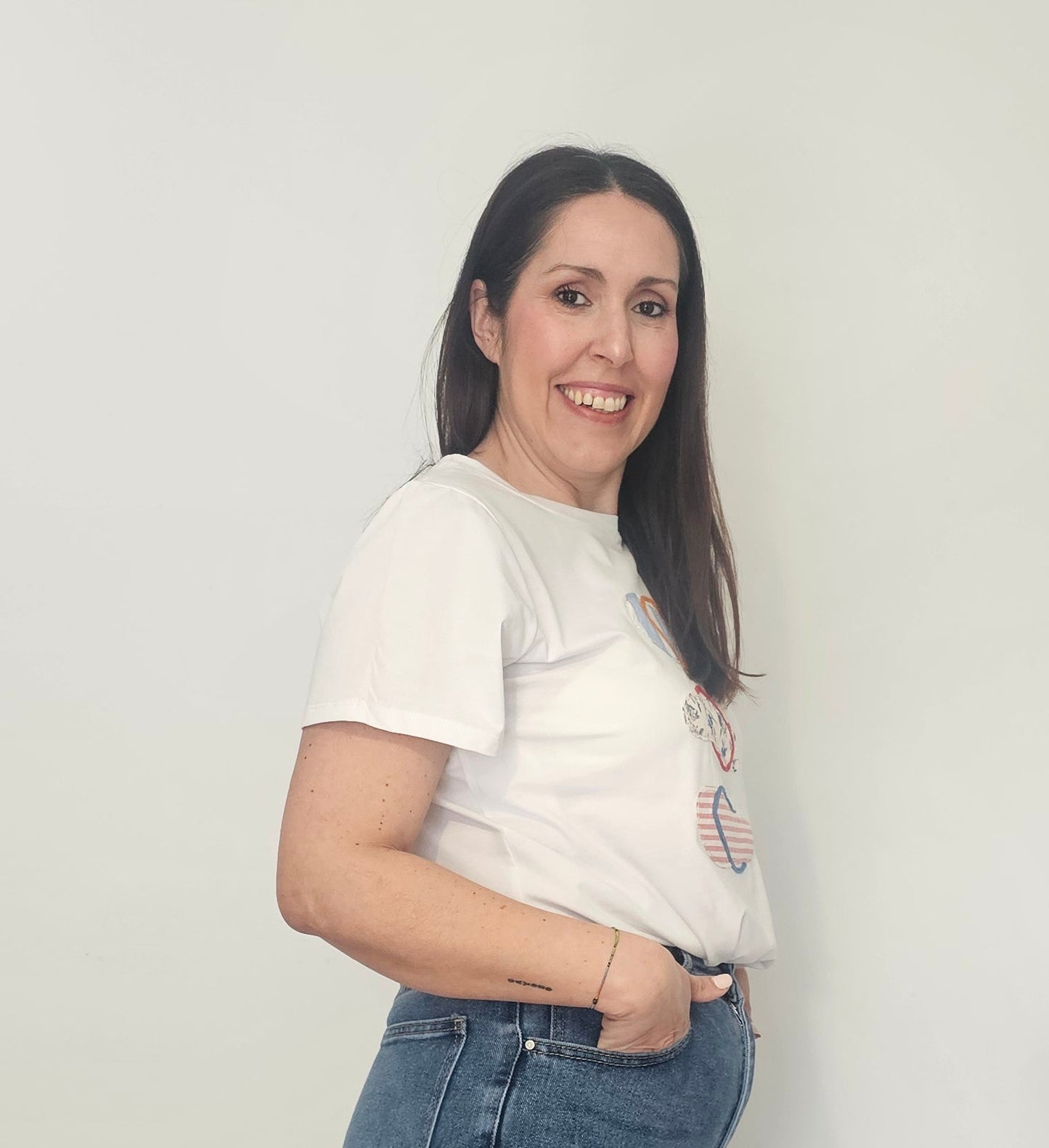 CAMISETA CHANCLAS BLANCAS