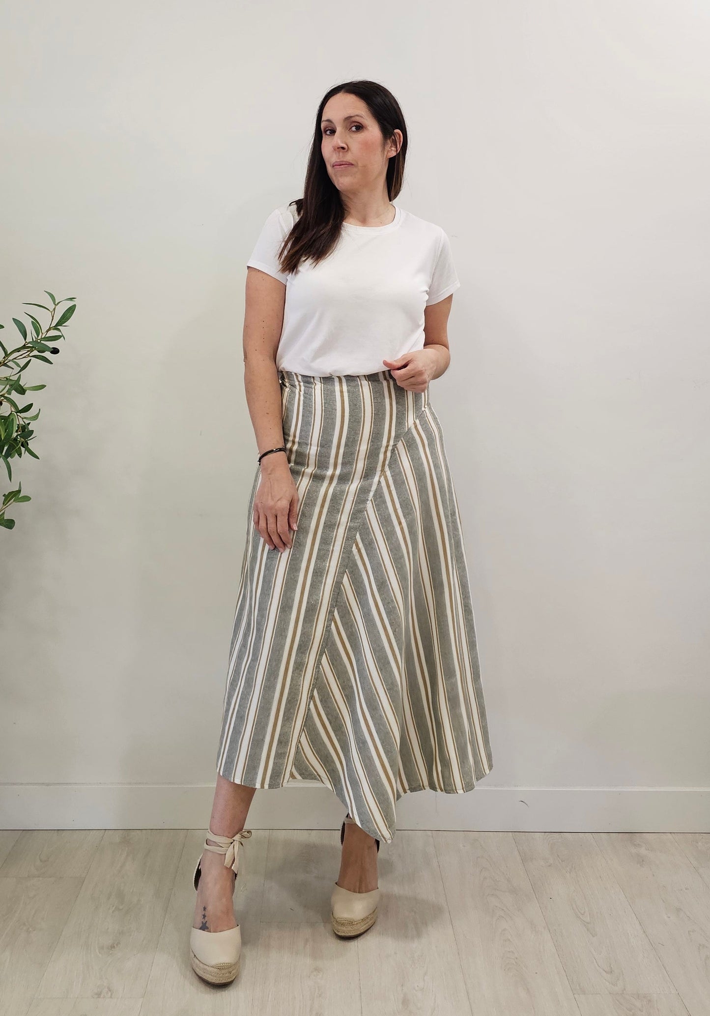 FALDA INÉS