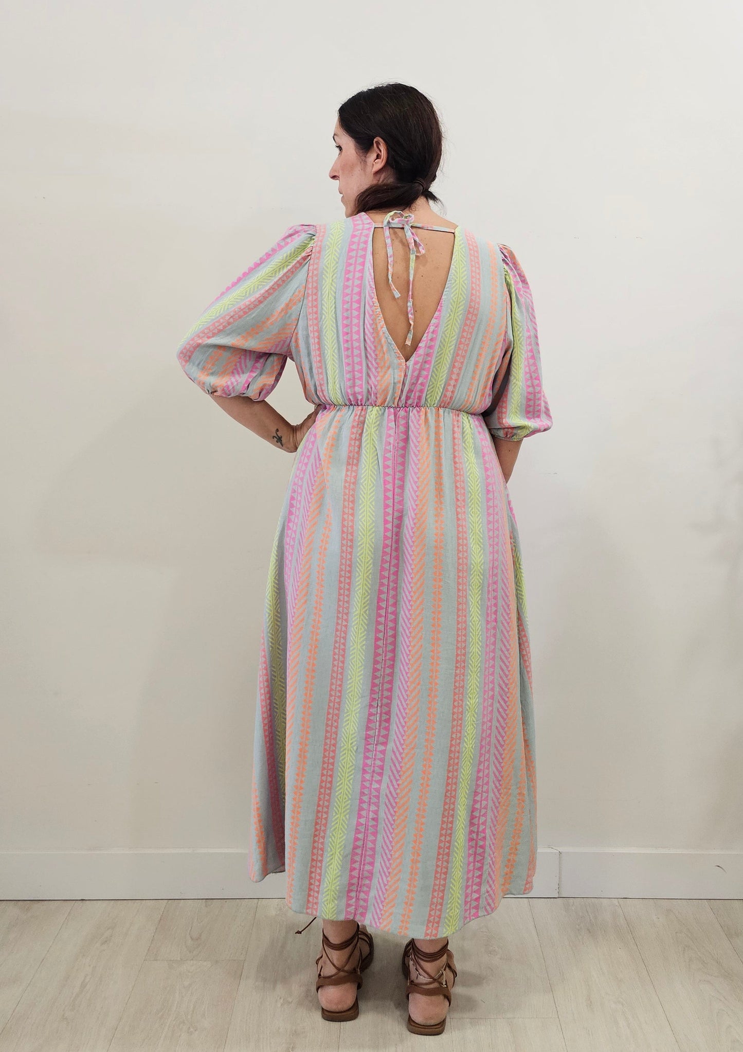 VESTIDO