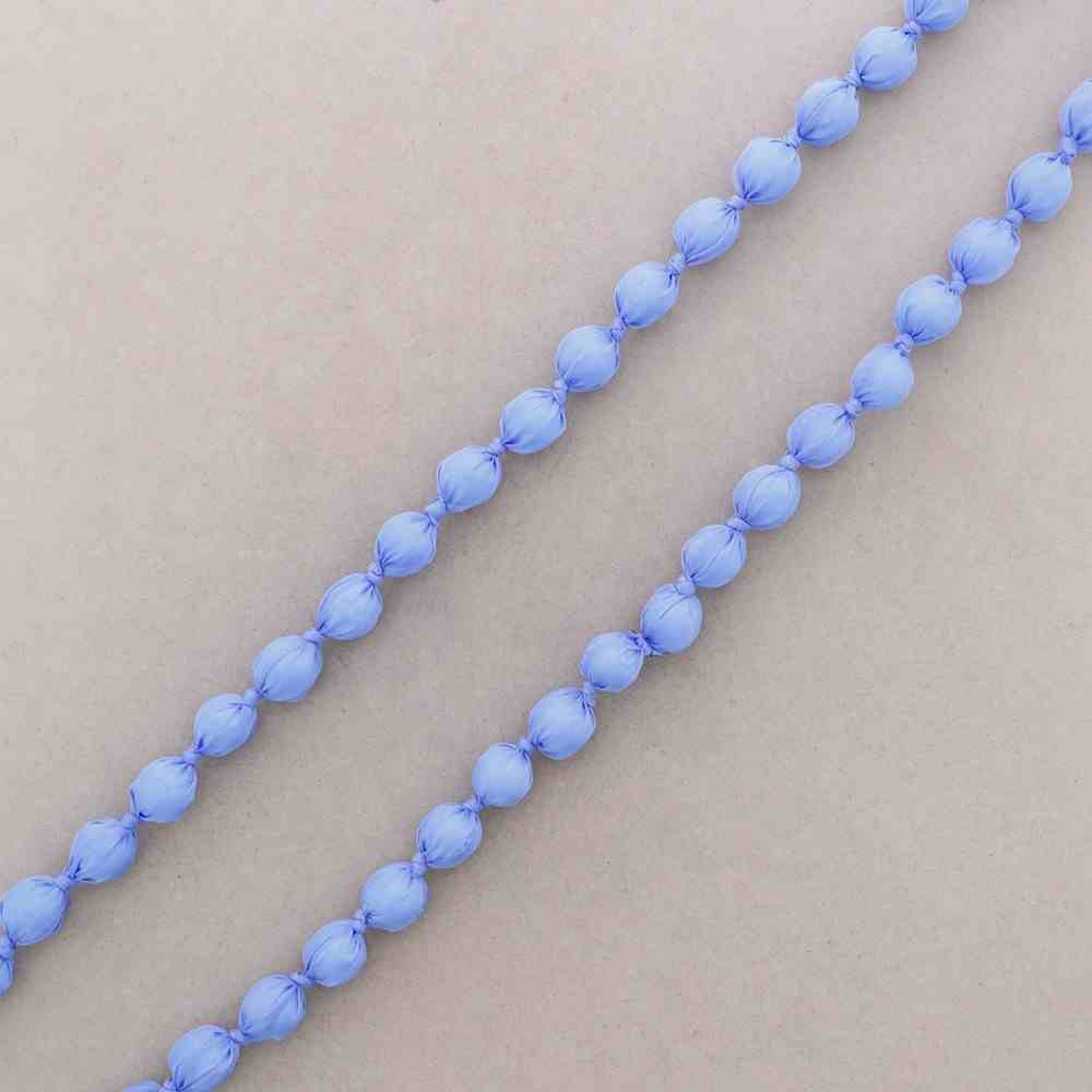 COLLAR BOLITAS CELESTE