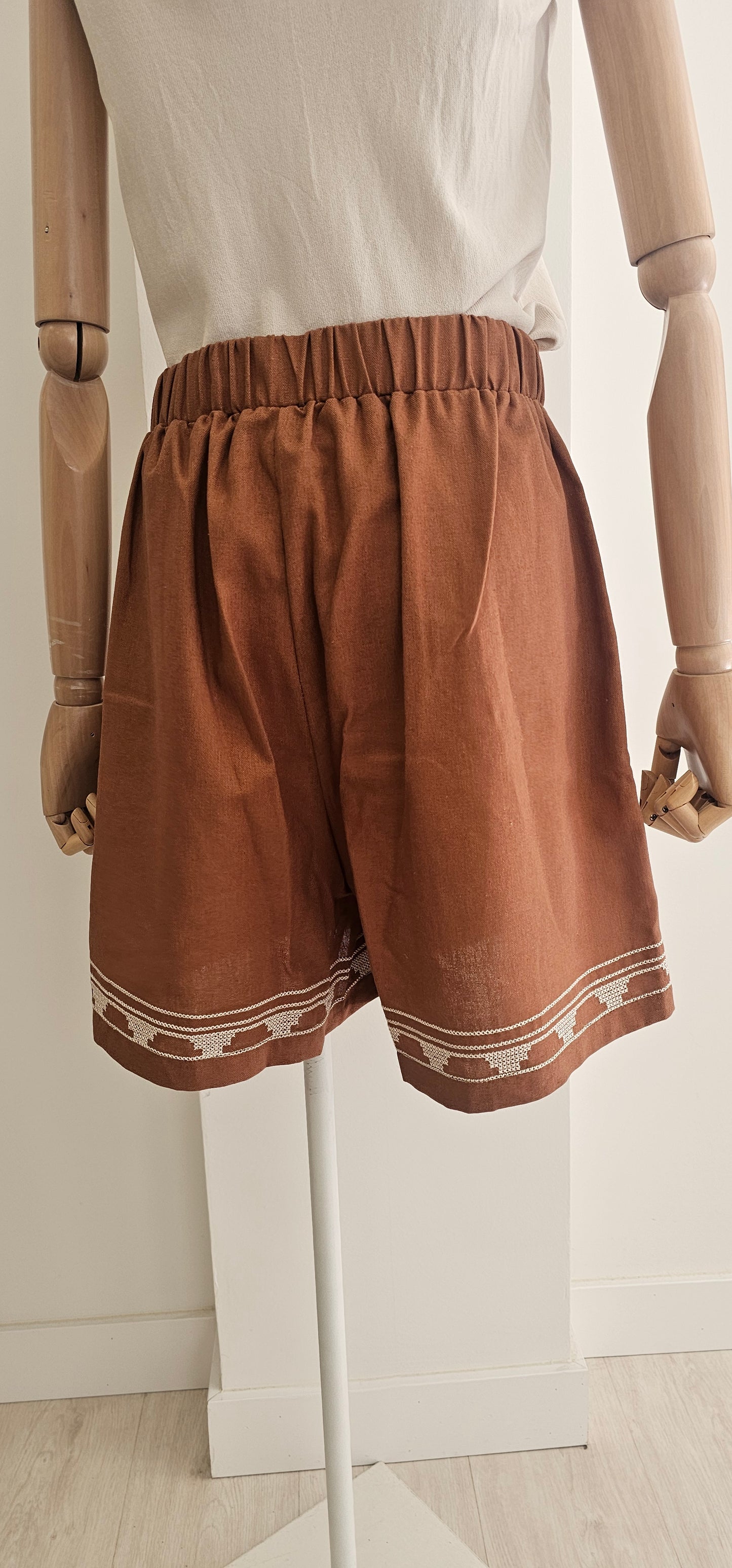 SHORT ALMERÍA
