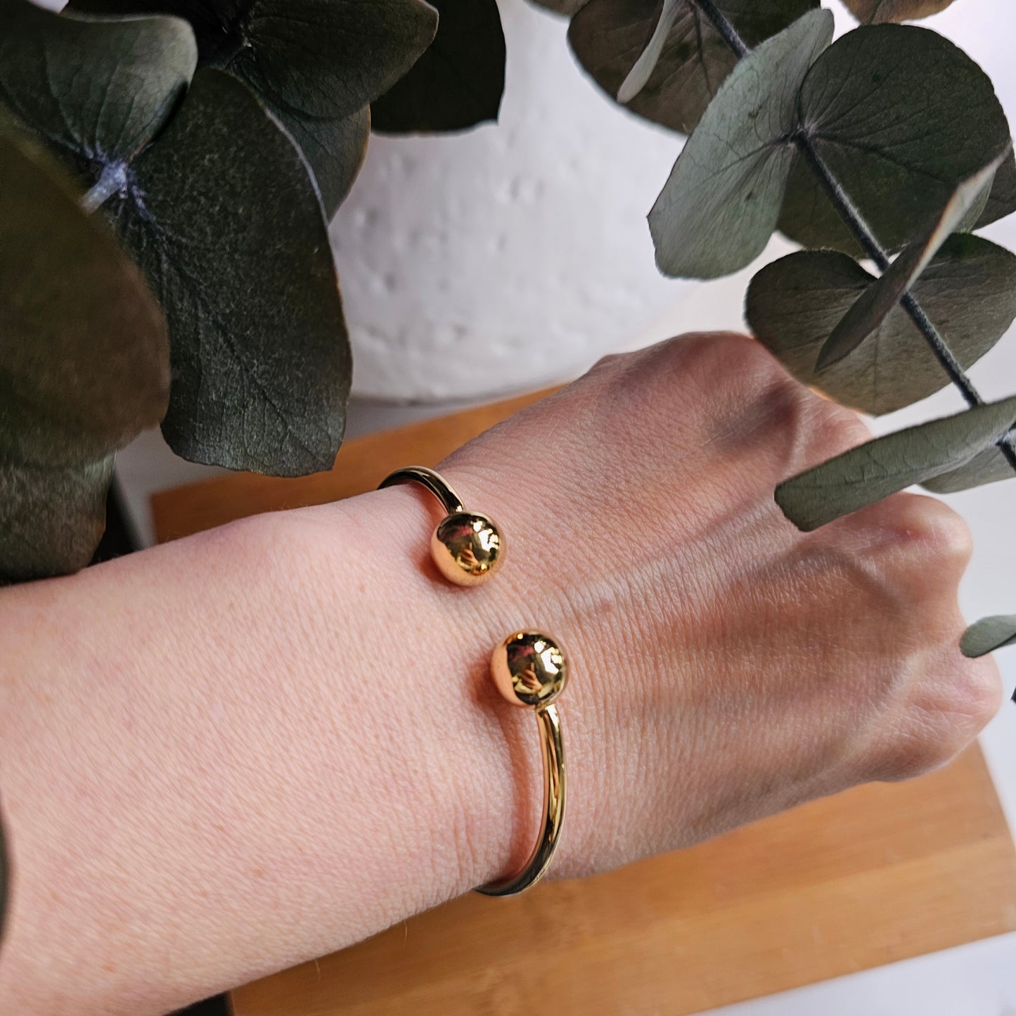 PULSERA MERCEDES DORADA