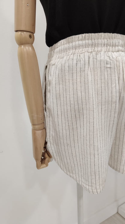 SHORT RAYAS