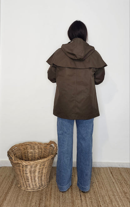 TRENCH CAPA CHOCOLATE