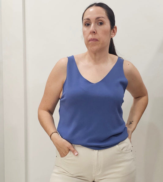 TOP BASIC AZULADO
