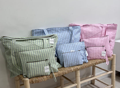 BOLSO Y NECESERES VERDE
