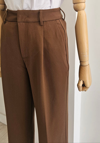 PANTALÓN AVELLANA