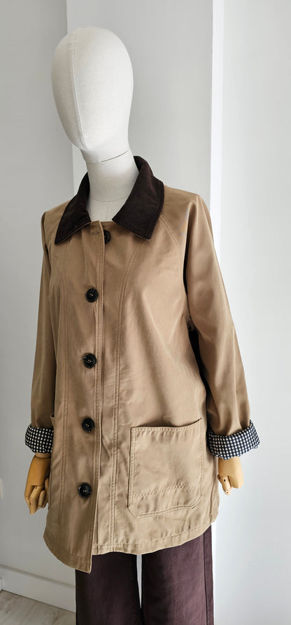 CHAQUETA NIKA