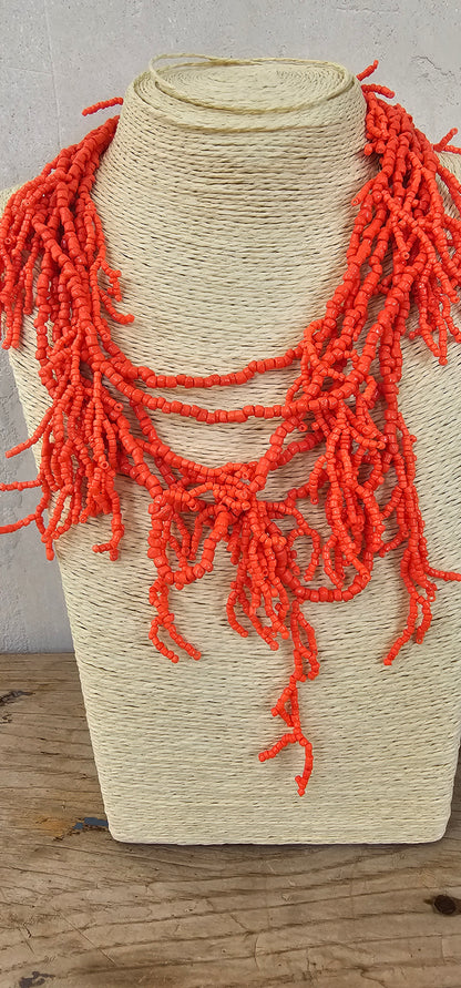 COLLAR NARANJA