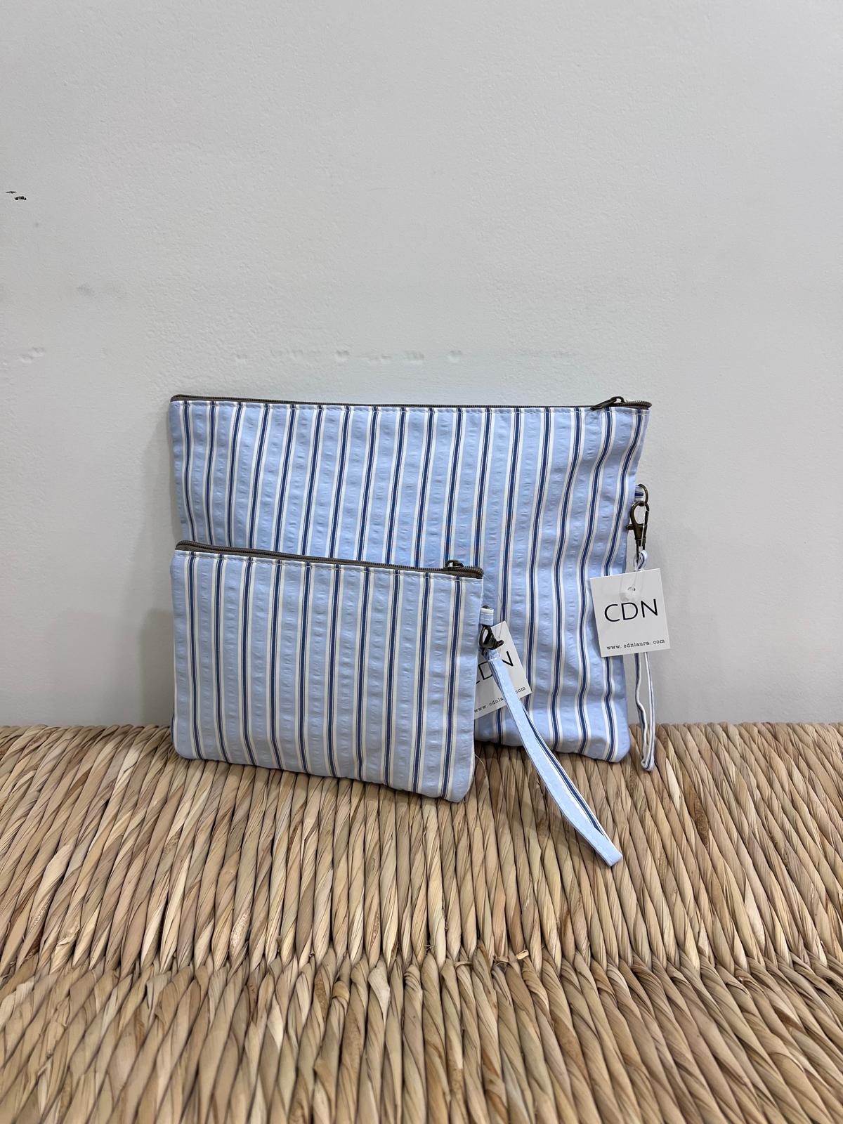BOLSA Y NECESERES AZUL