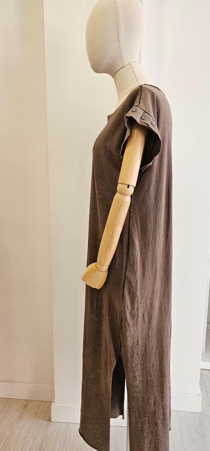 VESTIDO TACHAS