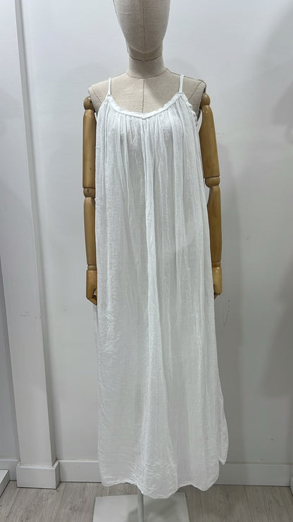 VESTIDO CAPRI