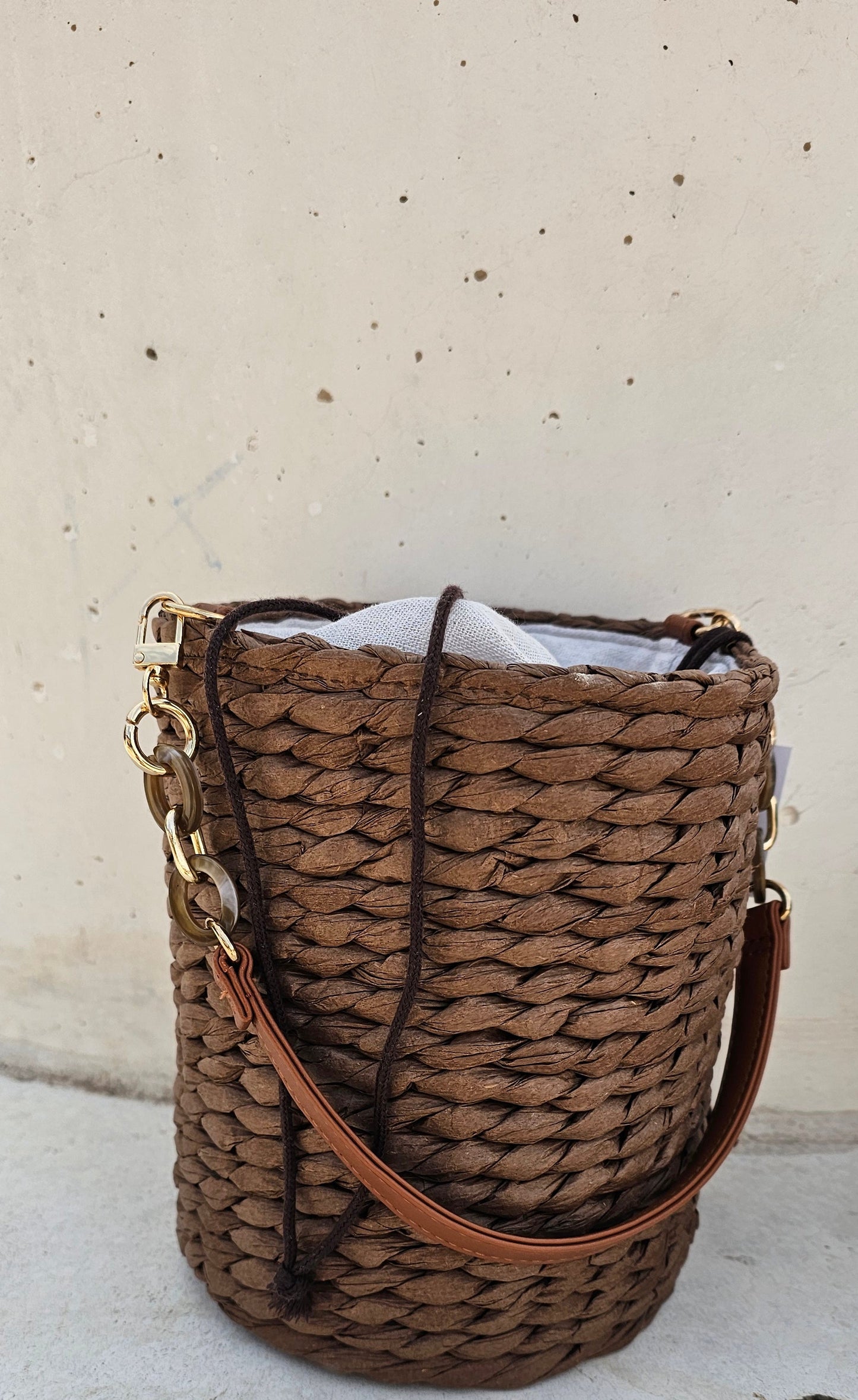 BOLSO CUBO CHOCOLATE