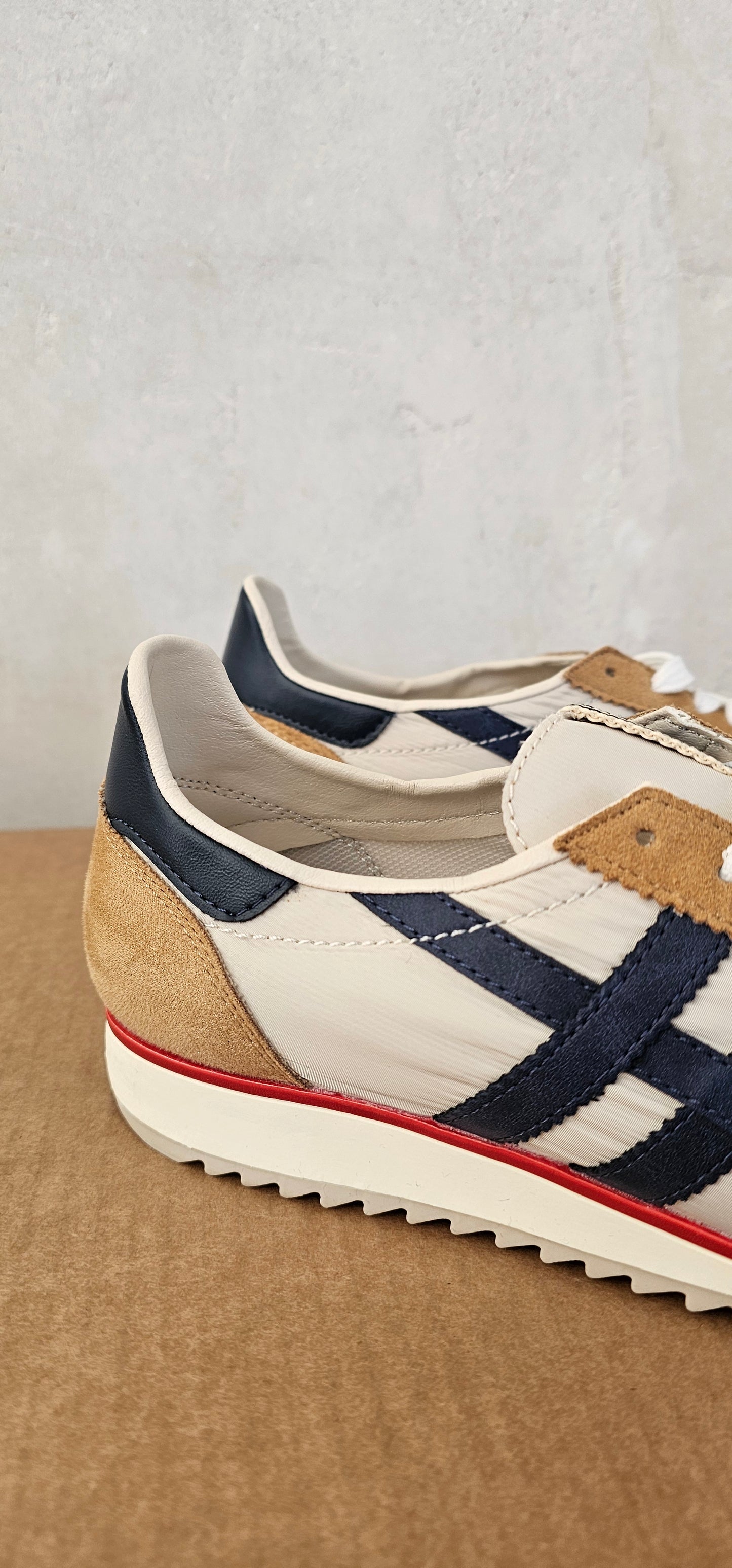 ZAPATILLAS CHAVELA