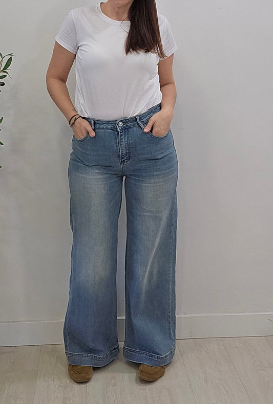 VAQUERO LILIANA