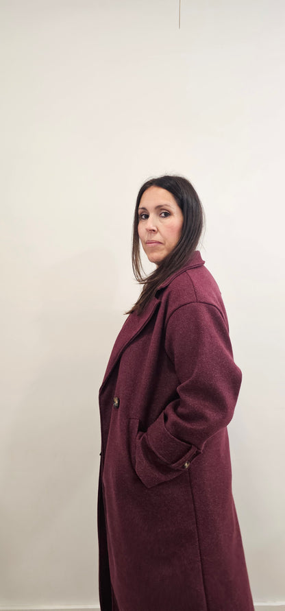 ABRIGO BURDEOS