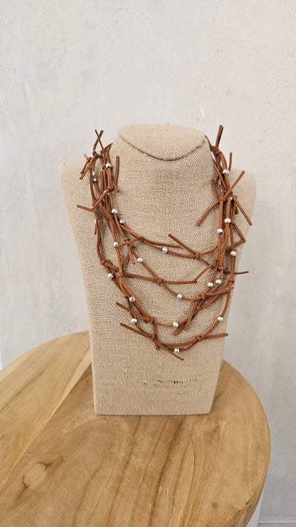 COLLAR