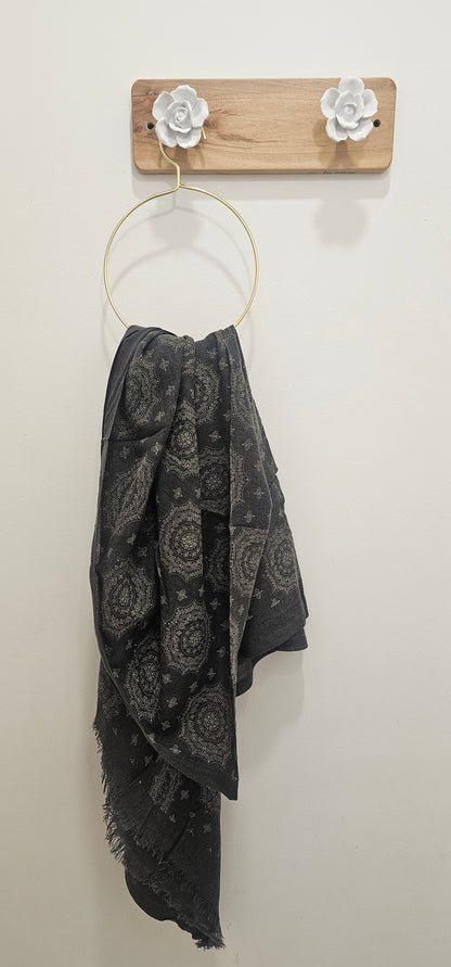 PAÑUELO PASLEY GRIS