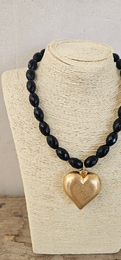 COLLAR CUORE NEGRO