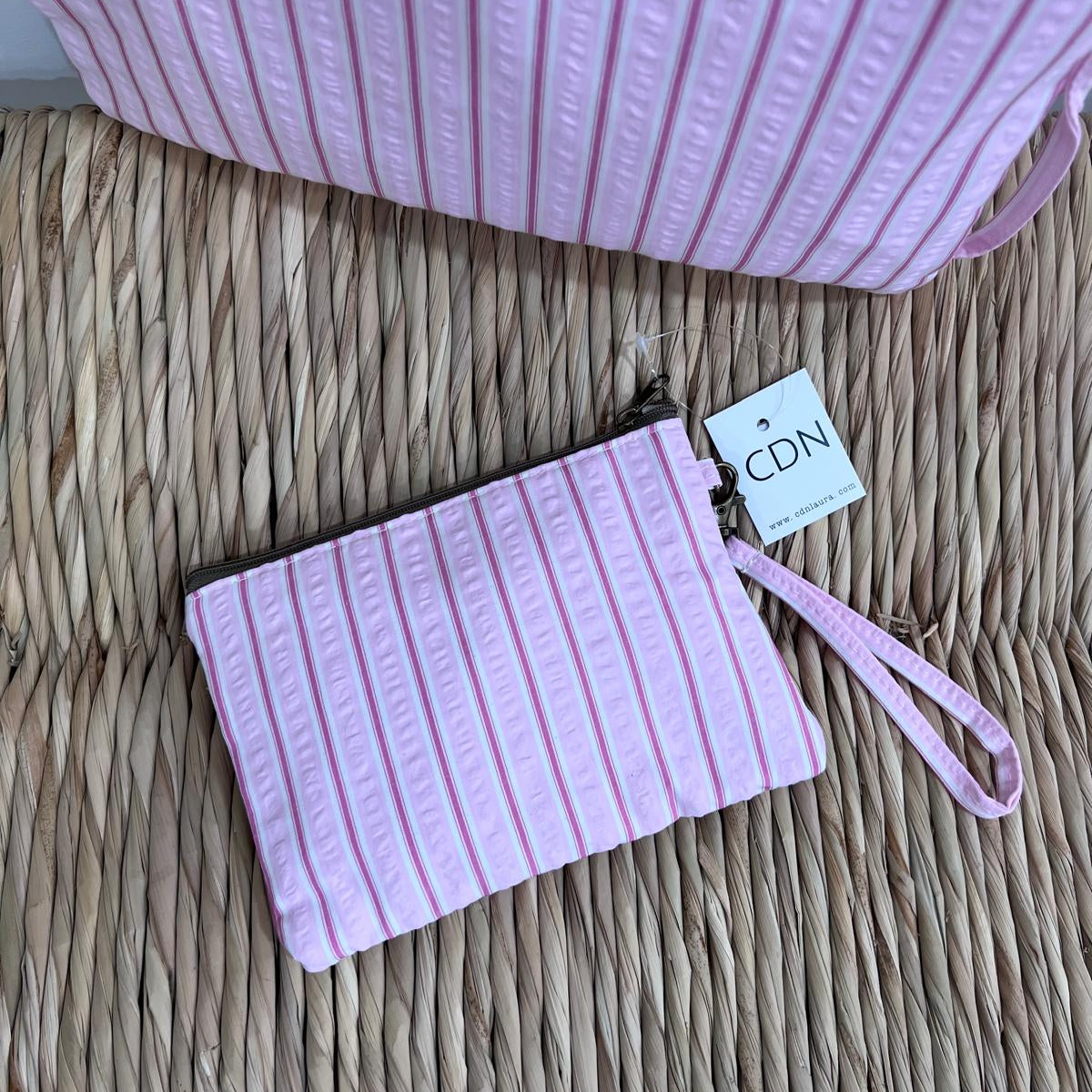 BOLSA Y NECESERES ROSA