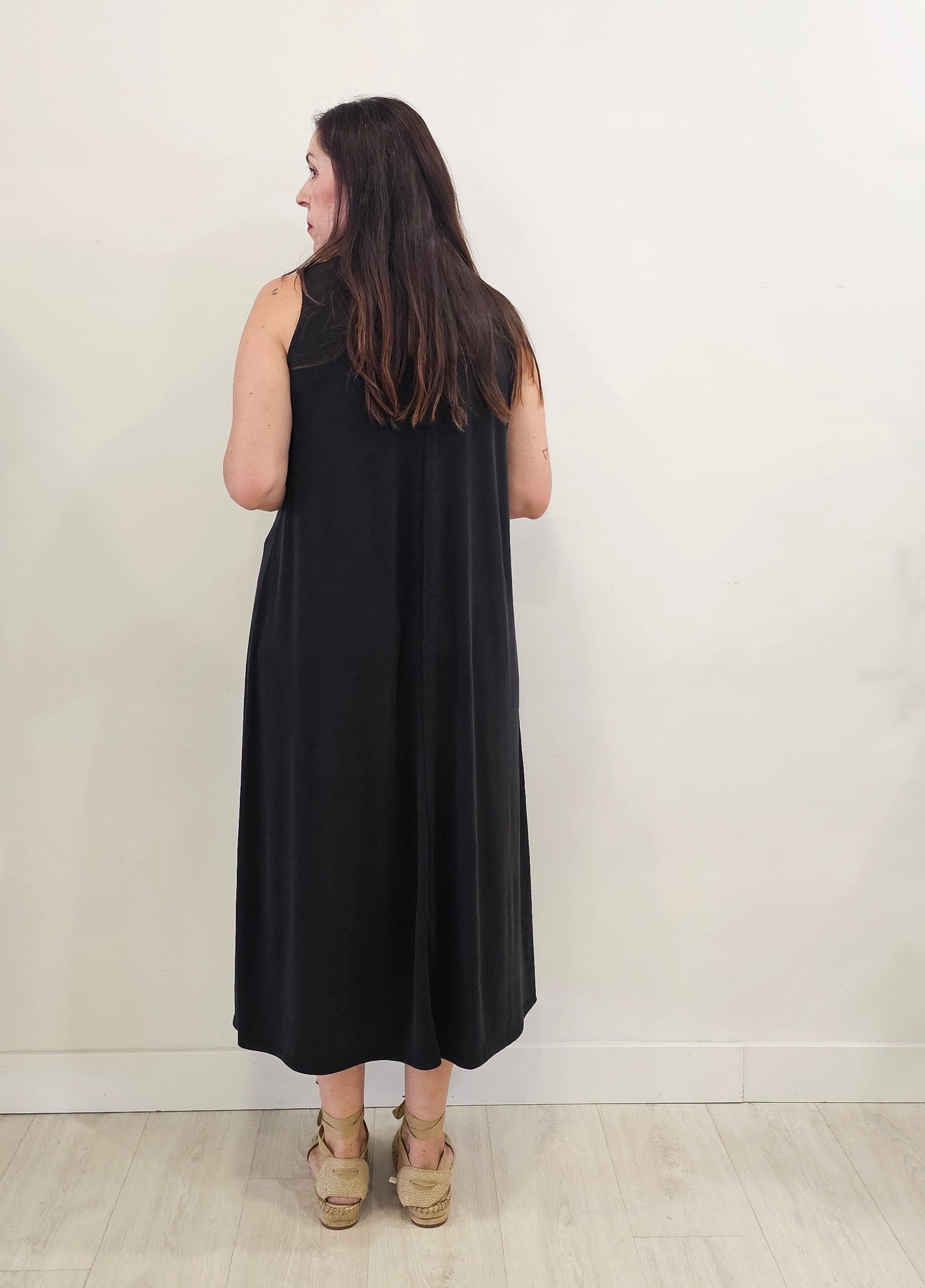 VESTIDO SUE BLACK