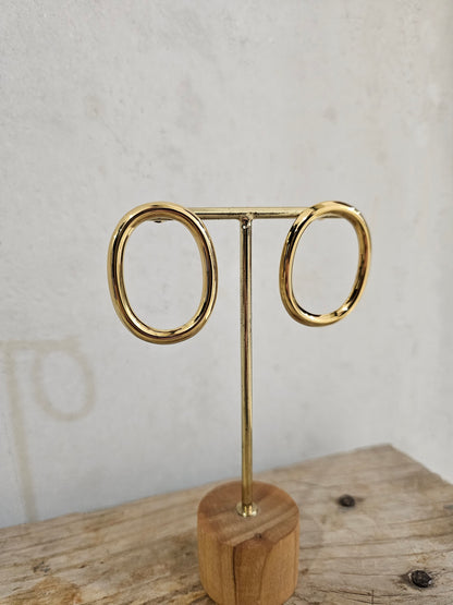 PENDIENTE ESFERICO DORADO